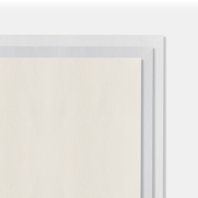 Olin Smooth Soft White enramé 300g/m2 720x1020 BE