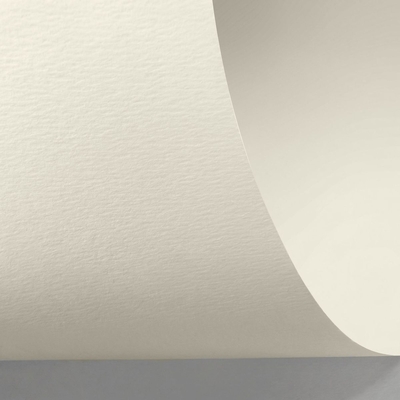 Rives Tradition pale cream 250g/m2 700x1000 BE