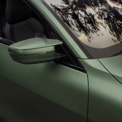 Avery Supreme Wrapping Film Matte Metallic Moss Green 1520mm