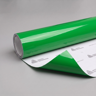 Avery Supreme Wrapping Film Gloss Grass Green 1520mm