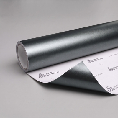 Avery Supreme Wrapping Film Satin Metallic Dove Grey 1520 mm x 25 m satiné
